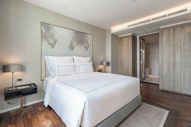جناح بسرير كينج بشرفة، MUU Bangkok Hotel 1/10