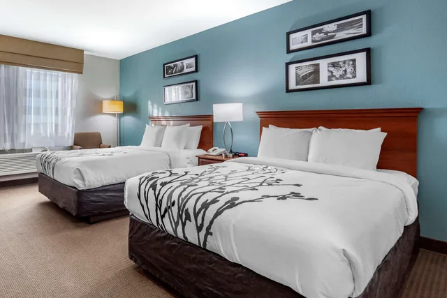 غرفة بسرير مزدوج، Sleep Inn & Suites Hays I-70 2/4