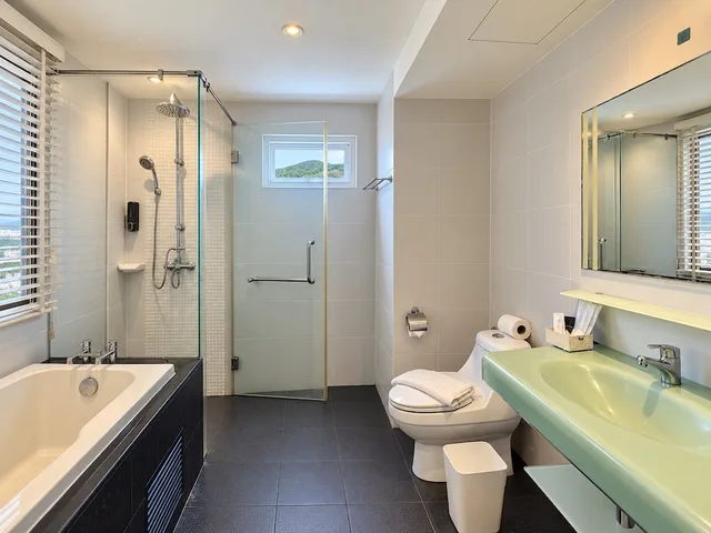 غرفة عائلية بسريرين كينج بإطلالة على البحر بغرفتي نوم بمطبخ، Oceanview Treasure Hotel & Residence 10/10