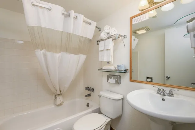 Room, Queen Bed, Village View، Alsi Resort 3/3