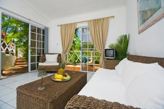 2 Bedrooms, Villa, 2 Queen Beds, Marigot Beach Club and Dive Resort 9/10