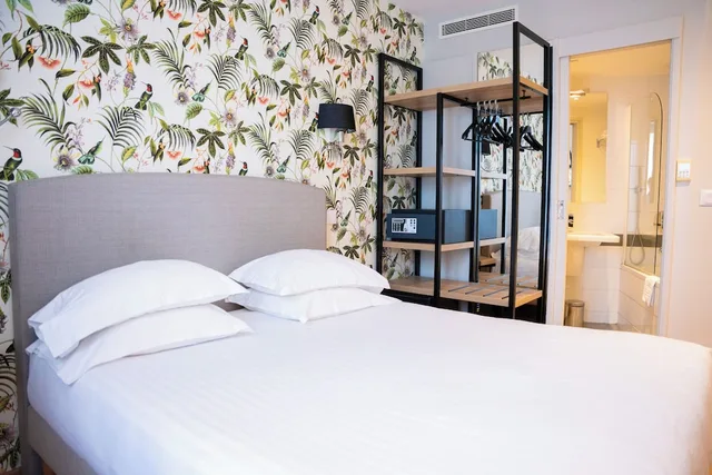 غرفة قياسية بسرير مزدوج، Hôtel Verlain 9/10