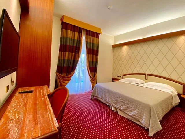 غرفة رباعية بشرفة، Hotel Polo 2/3
