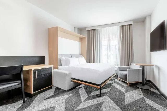 جناح بغرفة نوم واحدة، Doubletree By Hilton Quebec Resort 2/2