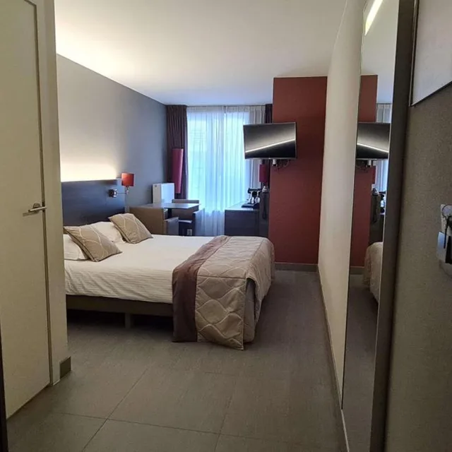 غرفة قياسية، Casino Hotel 1/6