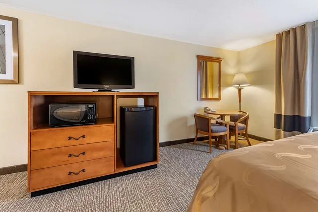 غرفة بسريرين كوين، Quality Inn Selinsgrove 9/10