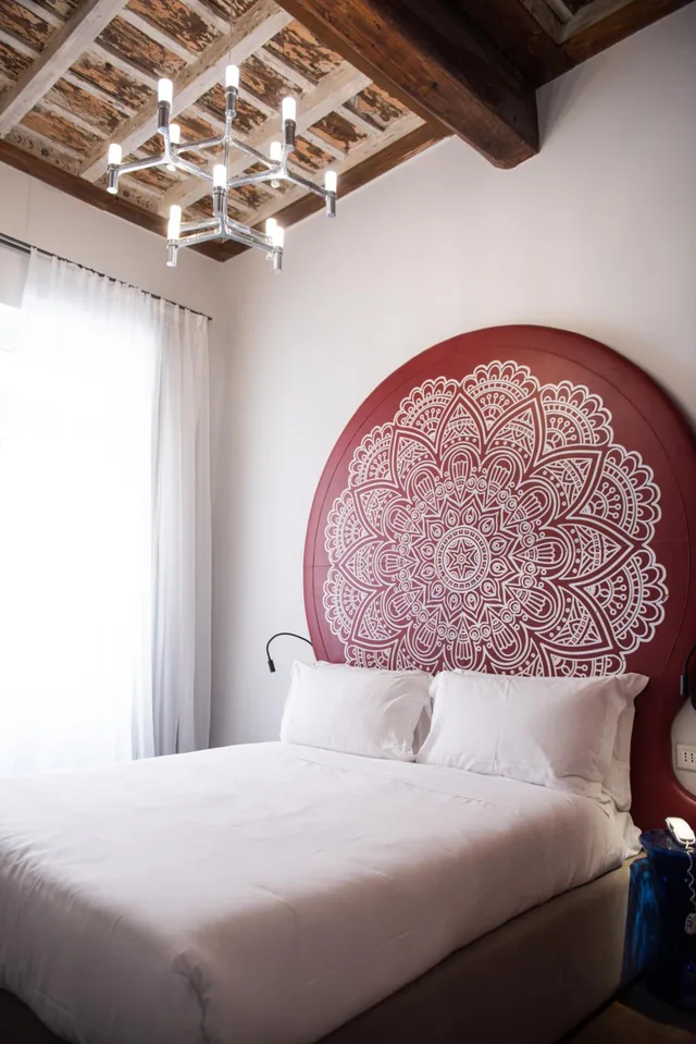 غرفة صغيرة بسرير مزدوج، Boutique Centrale Palace 1/5