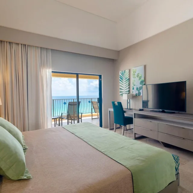 1 Bedroom, Deluxe, Suite, King Bed, Beach Front, The Royal Sands All Inclusive Resort & Spa 4/9