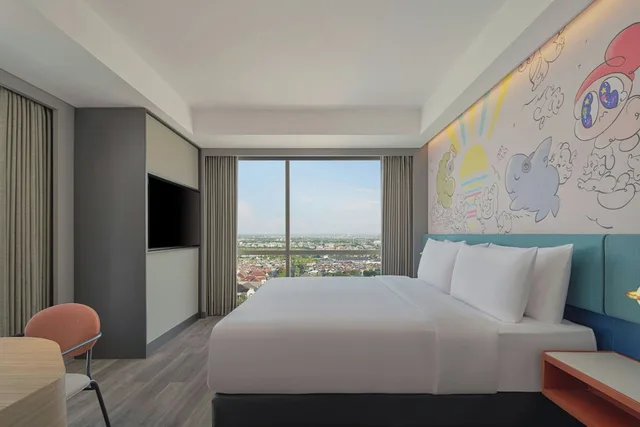 Savvy, Suite, King Bed، Aloft Surabaya Pakuwon City 2/3