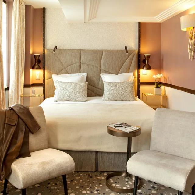غرفة تنفيذية، Hotel Therese 4/10