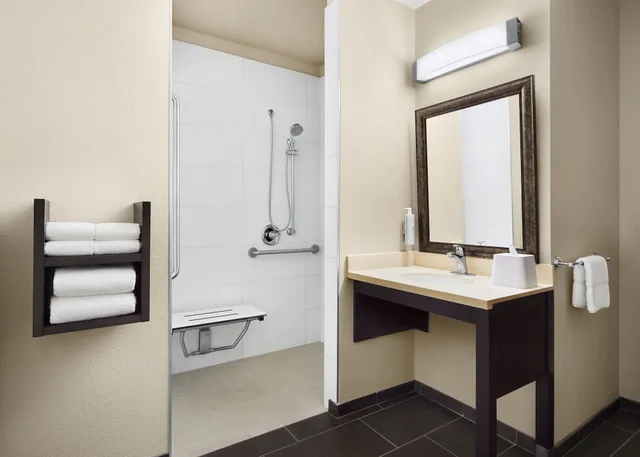 جناح بسريرين كينج لذوي الإعاقة، Homewood Suites by Hilton Cathedral City Palm Springs 2/2