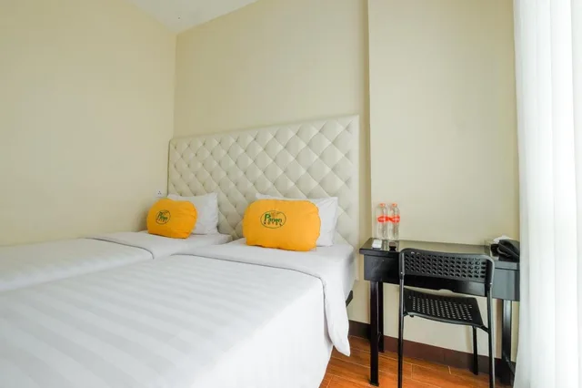 غرفة ديلوكس بسريرين منفصلين، Panen Hotel Bandung 1/2