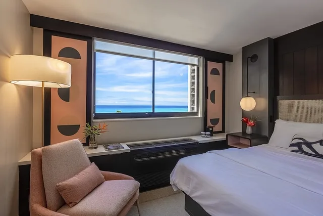 غرفة بسرير كينج بإطلالة على البحر، Hotel Renew 4/10