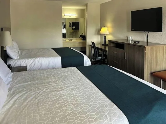 غرفة بسريرين كوين للمدخنين، Studio6 Suites Chattanooga, TN - Lookout Mtn. 1/4