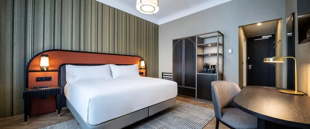 غرفة بسرير كينج، DoubleTree by Hilton Brussels City, Belgium 1/1
