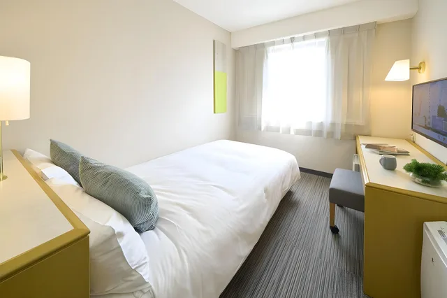 Semi Room, Single, 2 Double Beds، Hotel Resol Machida 1/1