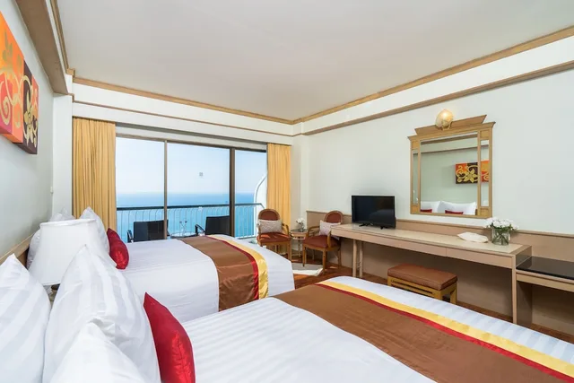 Superior, Family, 2 Queen Beds, Sea View, COSY BEACH HOTEL 4/10