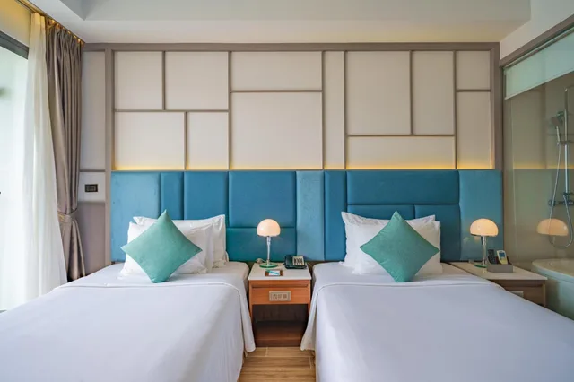 غرفة بريميير ديلوكس بسريرين منفصلين بإطلالة على المدينة، Seaesta Hotel Nha Trang 4/7