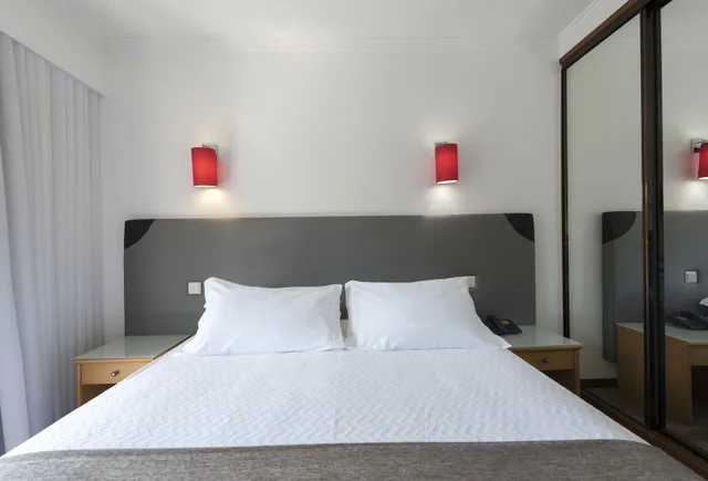 غرفة بسرير كوين، Varzinn Hotel (ex. Sol Povoa) 2/10