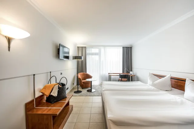 غرفة بريميوم، Hotel Vierjahreszeiten Iserlohn 1/3