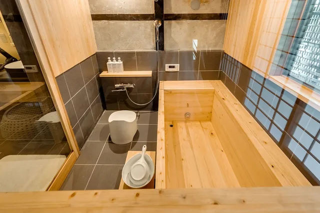 غرفة بريميير بسريرين منفصلين وفرشتي فوتون، EN Takeda Castle Town Hotel 4/4