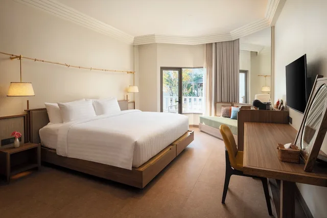 Premier, King Bed, Sea View, Aonang Villa Resort 5/10