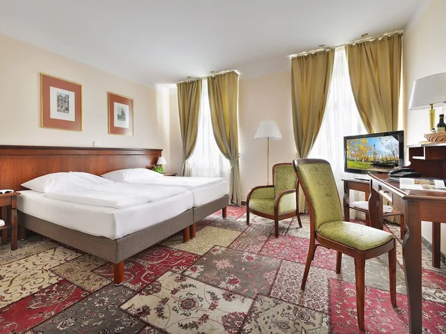 غرفة قياسية بسرير مزدوج، Ea Hotel Jeleni Dvur Prague Castle 1/4