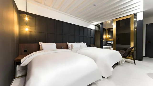 Deluxe, 2 Beds, Yongin Astro Hotel 1/2