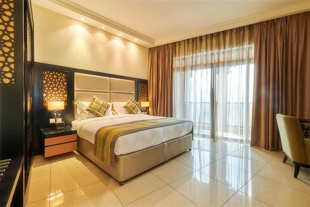 جناح تنفيذي بسرير كينج، Bahi Ajman Palace Hotel 3/9