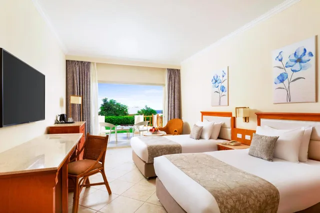 غرفة سوبيريور بسرير مزدوج أو سريرين منفصلين، Pickalbatros Royal Grand Sharm - Adults Friendly 16 Years Plus 1/5