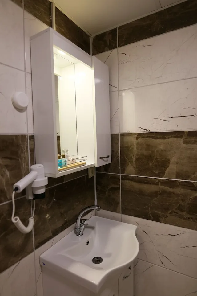 غرفة قياسية بسرير كوين، Cappadocia Panda Hostel 5/6