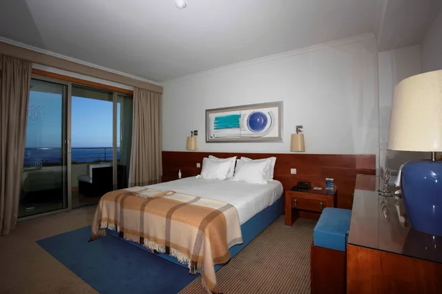 غرفة سوبيريور بسريرين منفصلين أو سرير مزدوج بإطلالة على البحر، Madeira Regency Cliff - Adults Only 4/6