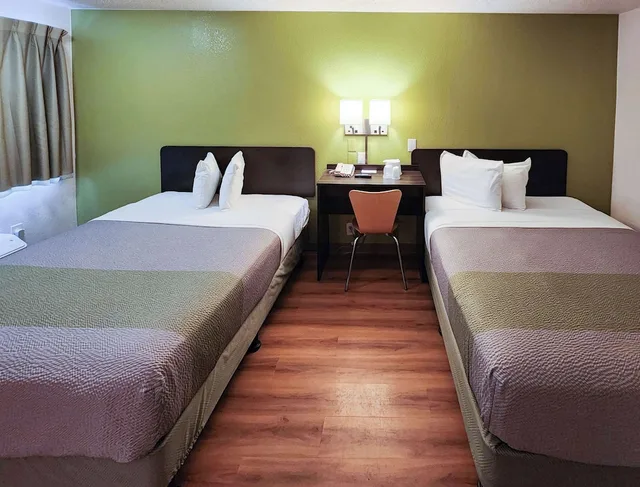 غرفة بسريرين كوين لذوي الإعاقة، Motel6 Baytown, TX - Baytown East 3/9
