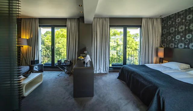 جناح بسرير كينج، Modus Hotel 2/7