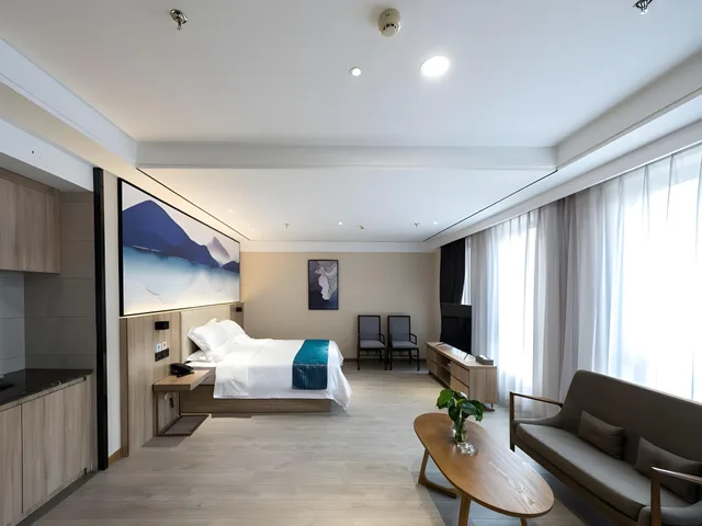 Feature, Yunya, King Bed، VX Wuxi Jiangyin Xiangshan Road Gym Hotel 1/1