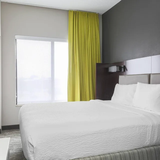 Suite, King Bed, Sofa, Springhill Suites Austin North Parmer Lane 2/5