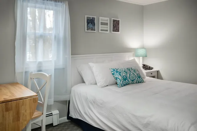 غرفة بسرير كوين، Kittery Inn and Suites 4/6