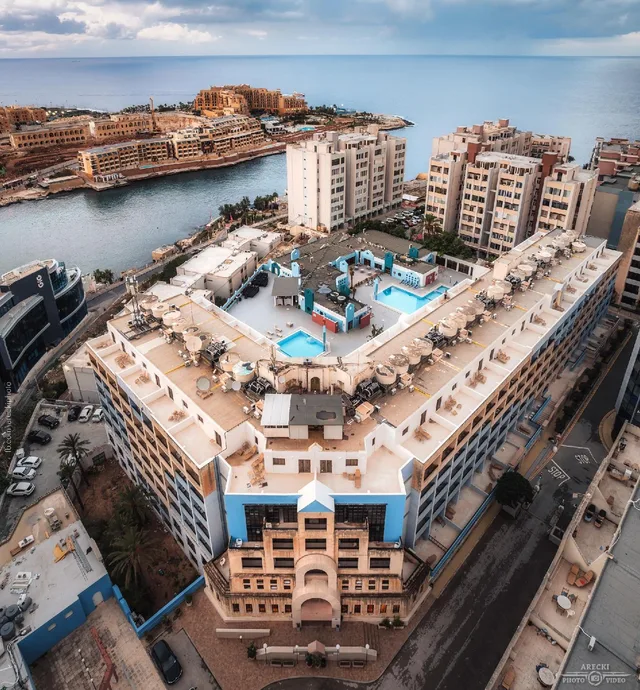 غرفة بسرير مزدوج أو سريرين منفصلين بشرفة، The St. Georges Park Hotel 1/1
