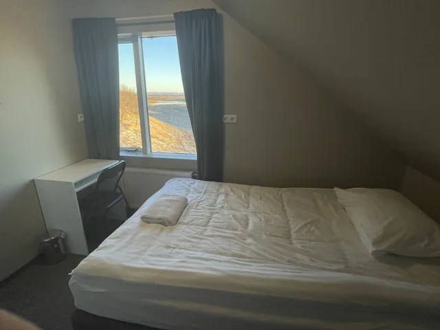 غرفة قياسية مفردة بسرير فردي بحمام مشترك، Bitra Bed Breakfast 2/5