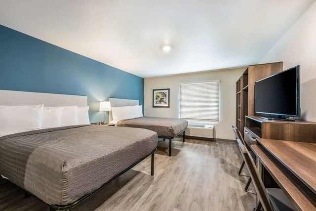 غرفة قياسية بسريرين كوين، WoodSpring Suites Linden 2/4