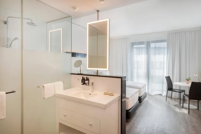 Innside, Queen Bed, INNSiDE Frankfurt Ostend 4/4