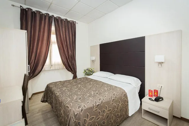 Room, Double or Twin Bed, Balcony, Concorde Hotel 1/3