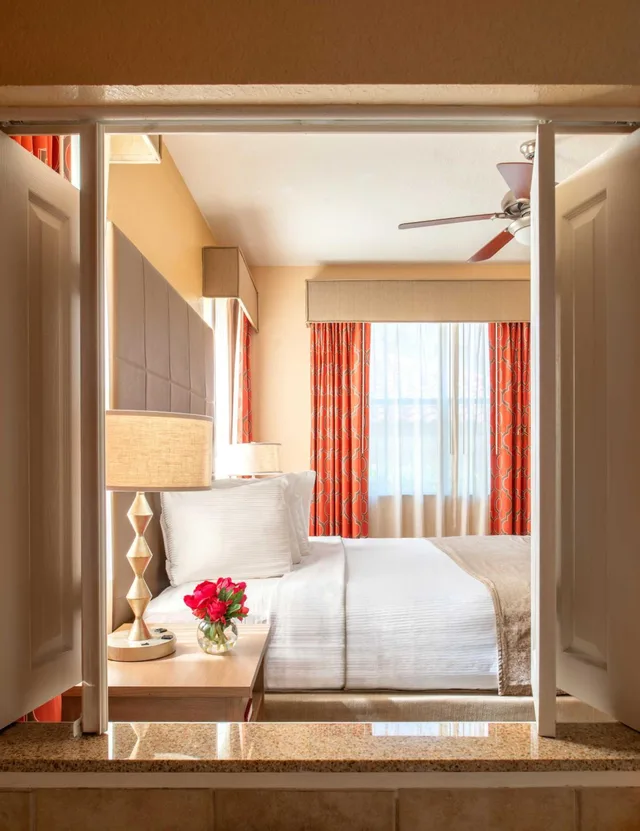 جناح بغرفتي نوم مع أريكة، Floridays Orlando Resort 5/10