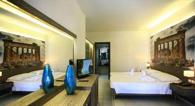 جناح جونيور بسريرين منفصلين، Katrin Suites - Adults Only 1/1