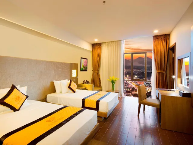 غرفة سوبيريور بسريرين منفصلين بإطلالة على المدينة، Galina Hotel & Spa Nha Trang 1/1