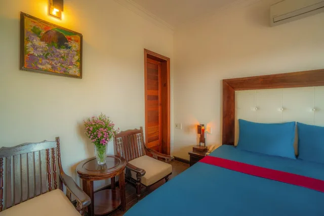 غرفة عائلية رباعية بسريرين كوين، Golden Peach Villa Hoi An 2/4