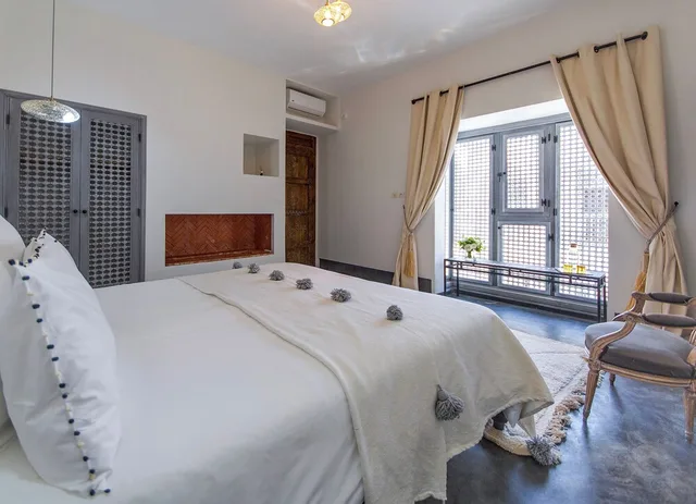 غرفة سوبيريور بسرير كينج، Riad 48 & Spa 2/8