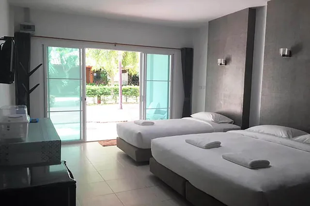 غرفة قياسية ثلاثية بسرير كينج وسرير فردي، Ban Krut Resort 1/2