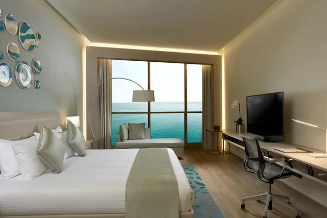 Premium, Sea View, Royal M Hotel Abu Dhabi By Gewan 1/3