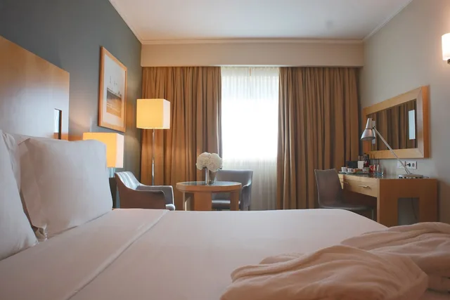 غرفة بسريرين منفصلين، Sana Malhoa Hotel 1/10